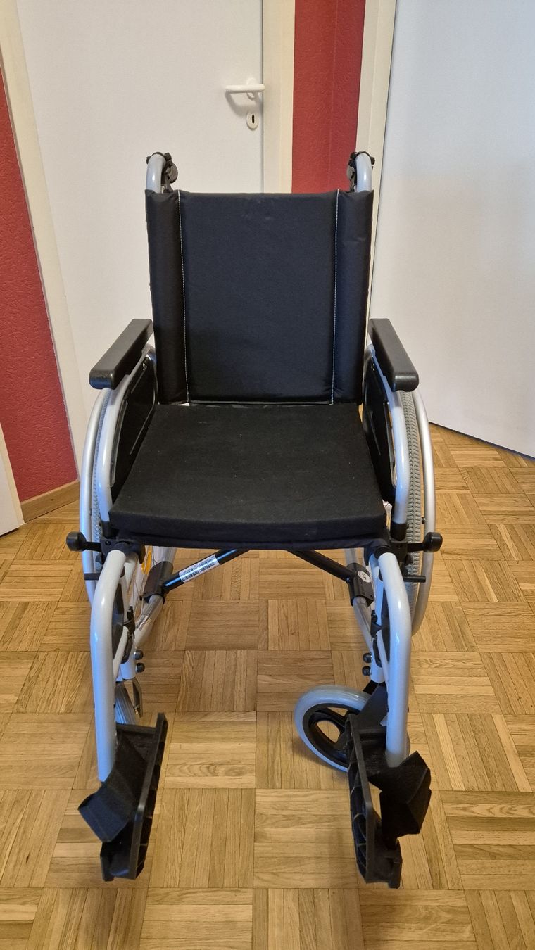 Sedie a rotelle: Fauteuil roulant B+B Pyro Start Plus - Comme neuf – Usato da bernex venduto da evagabor