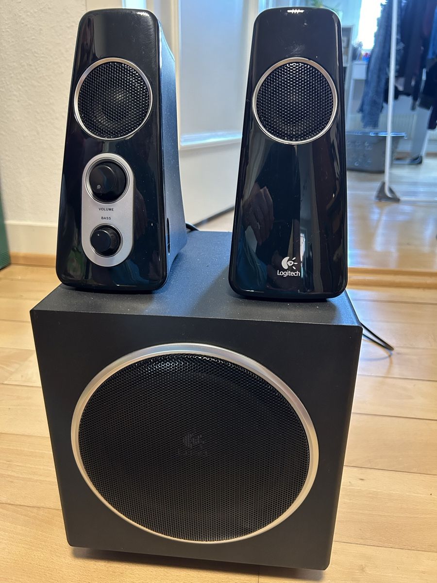 Logitech Lautsprecher: LOGITECH Z523 Speaker System 2.1 Surround Lautsprecher – Gebraucht aus Basel von Betav8 1