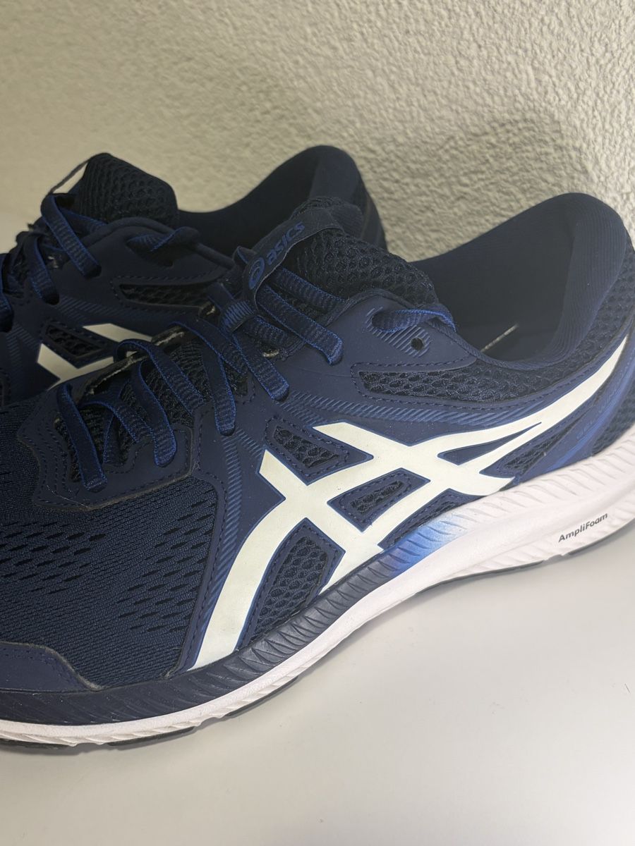 Asics Chaussures hommes: Asics – Neuf avec emballage d'origine à Fribourg par ani_qj7v