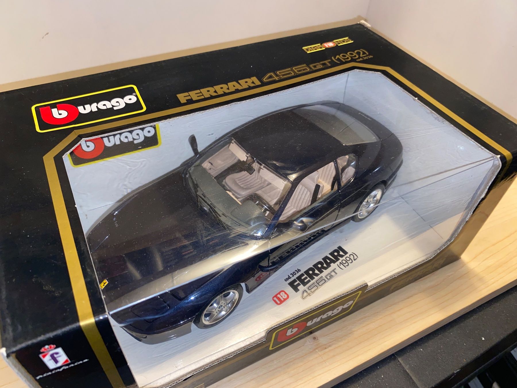Ferrari Modellini d'auto: Ferrari 456 GT 1/18 – Nuovo (secondo la descrizione) da Wohlen AG venduto da PrivatSammlung 2