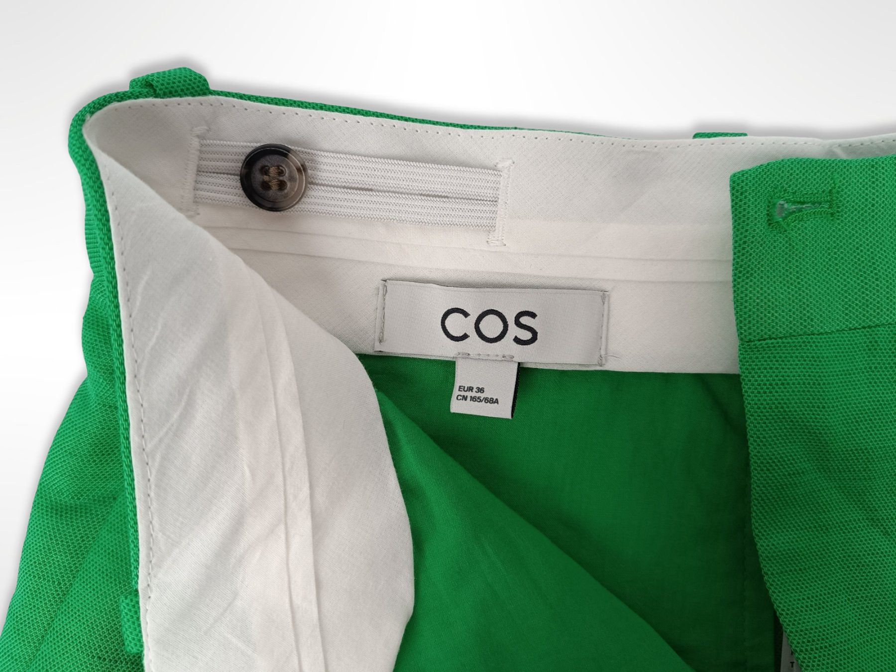 Cos Pantaloni: COS Damen-Bermuda Gr. 36 – Usato da Suhr venduto da Restwert_Suhr 6