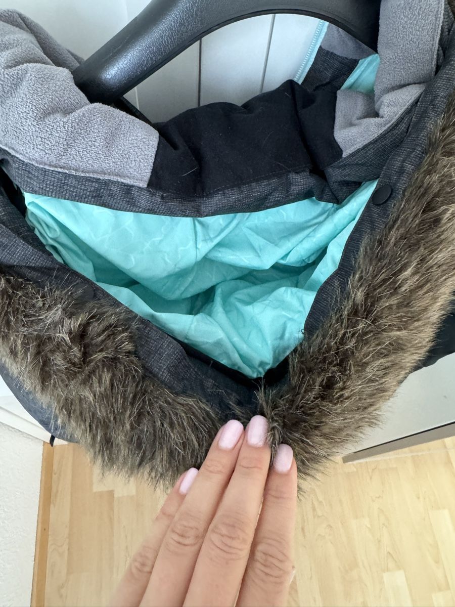 Roxy Sci: Roxy Skijacke daunen – Usato da Steffisburg venduto da mad_t865 3