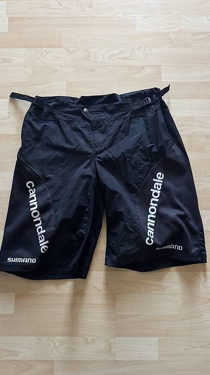 Hosen: Cannondale Hosen kurz – Gebraucht aus Beringen von Suni8