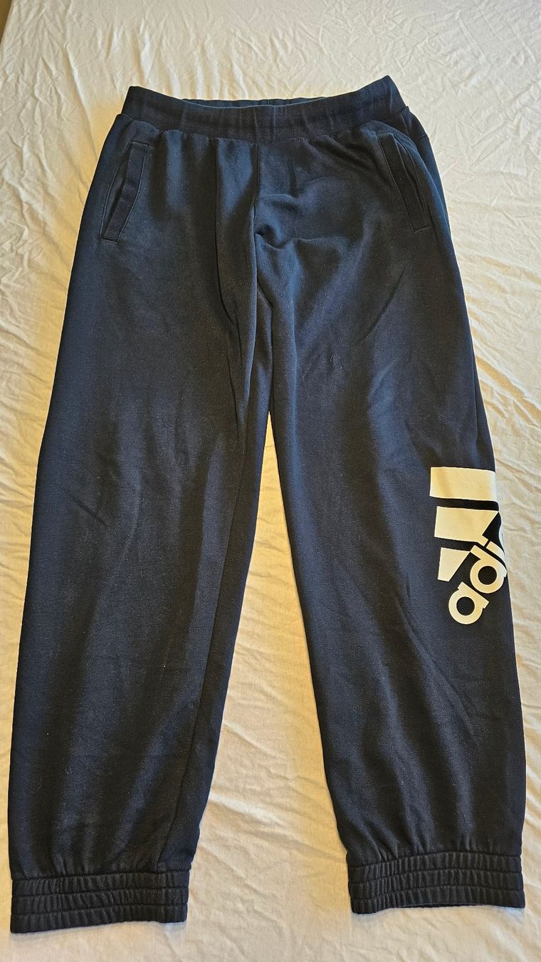 Pantalons: Adidas Hose Grösse M – D'occasion à Cham par Pfingsti