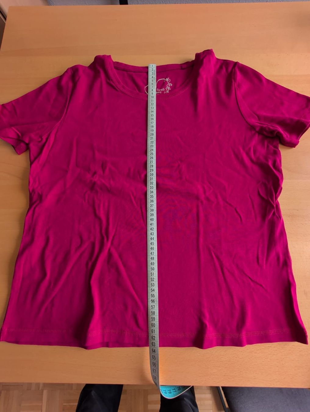 T-shirt: 9 Laura Torelli Classic Shirts – Usato da Meilen venduto da Karin_19 5