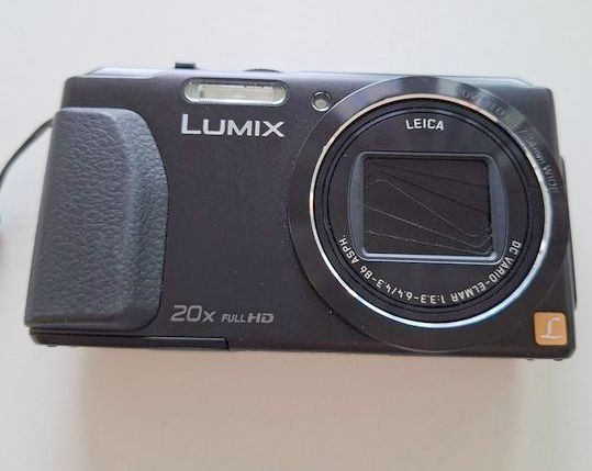 Panasonic Fotocamera: Lumix DMC-TZ41 schwarz – Usato da Dottikon venduto da Floppidogg77