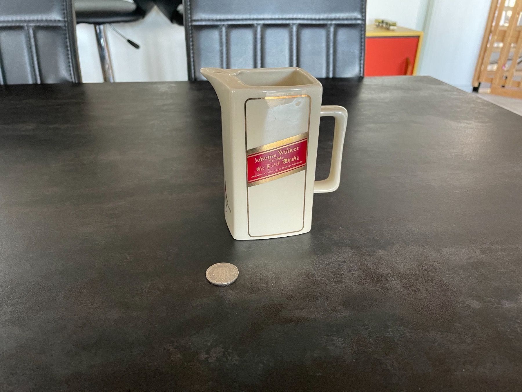 Caraffe: Carafe Johnny Walker Whisky – Usato da Vallamand venduto da Bricbracbroc82