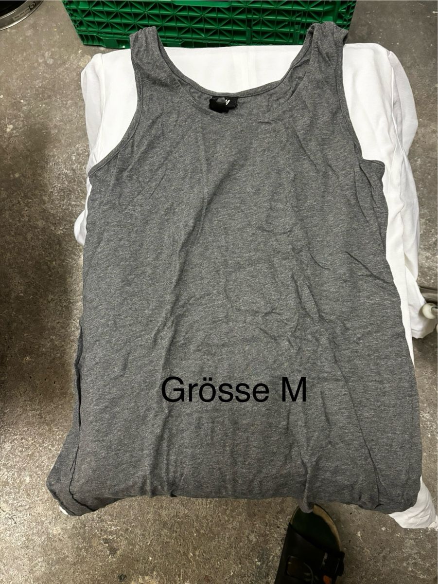 Top: Langes Top, Grau, Grösse M – Usato da Baden venduto da peace_bluemli