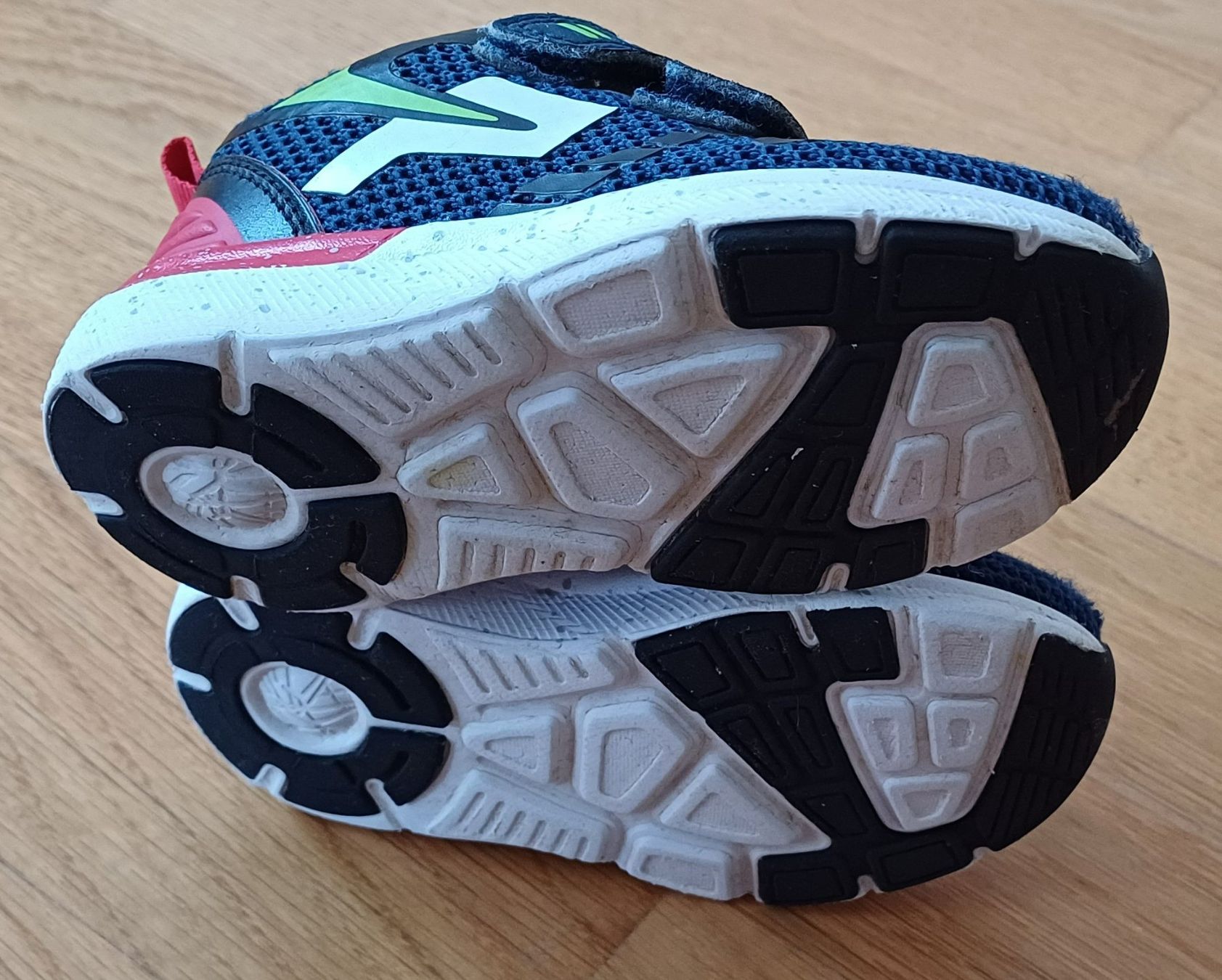 Primigi Scarpe per ragazzi: Primigi Sneaker Gr.22 – Usato da Winterthur venduto da hinnessa 3