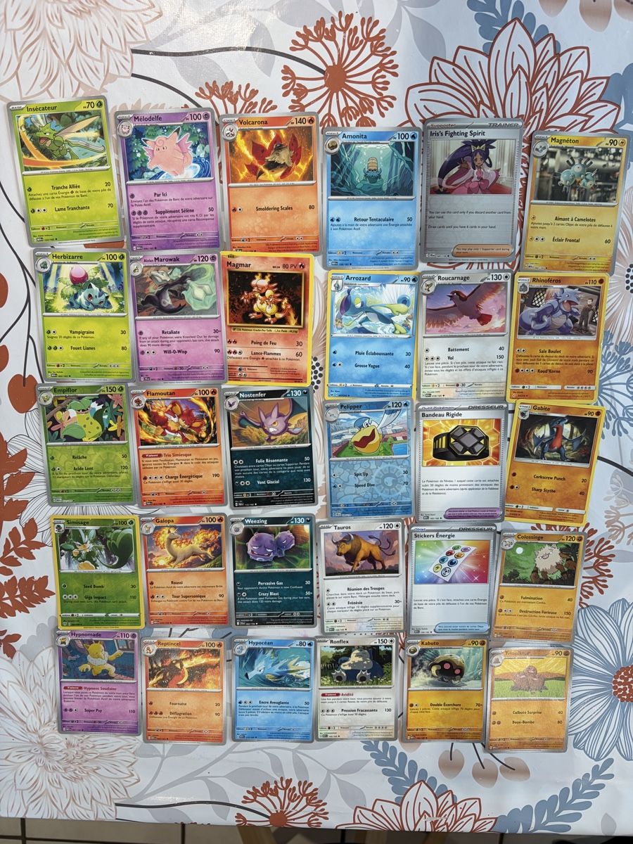 Cartes: Cartes Pokémon – Neuf (Voir description) à Charmoille par SheepPower