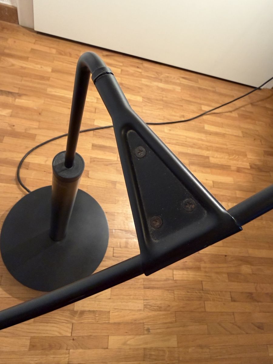 Artemide Lampen: Lampe Artemide Nestore – Gebraucht aus Vevey von Byronne 6