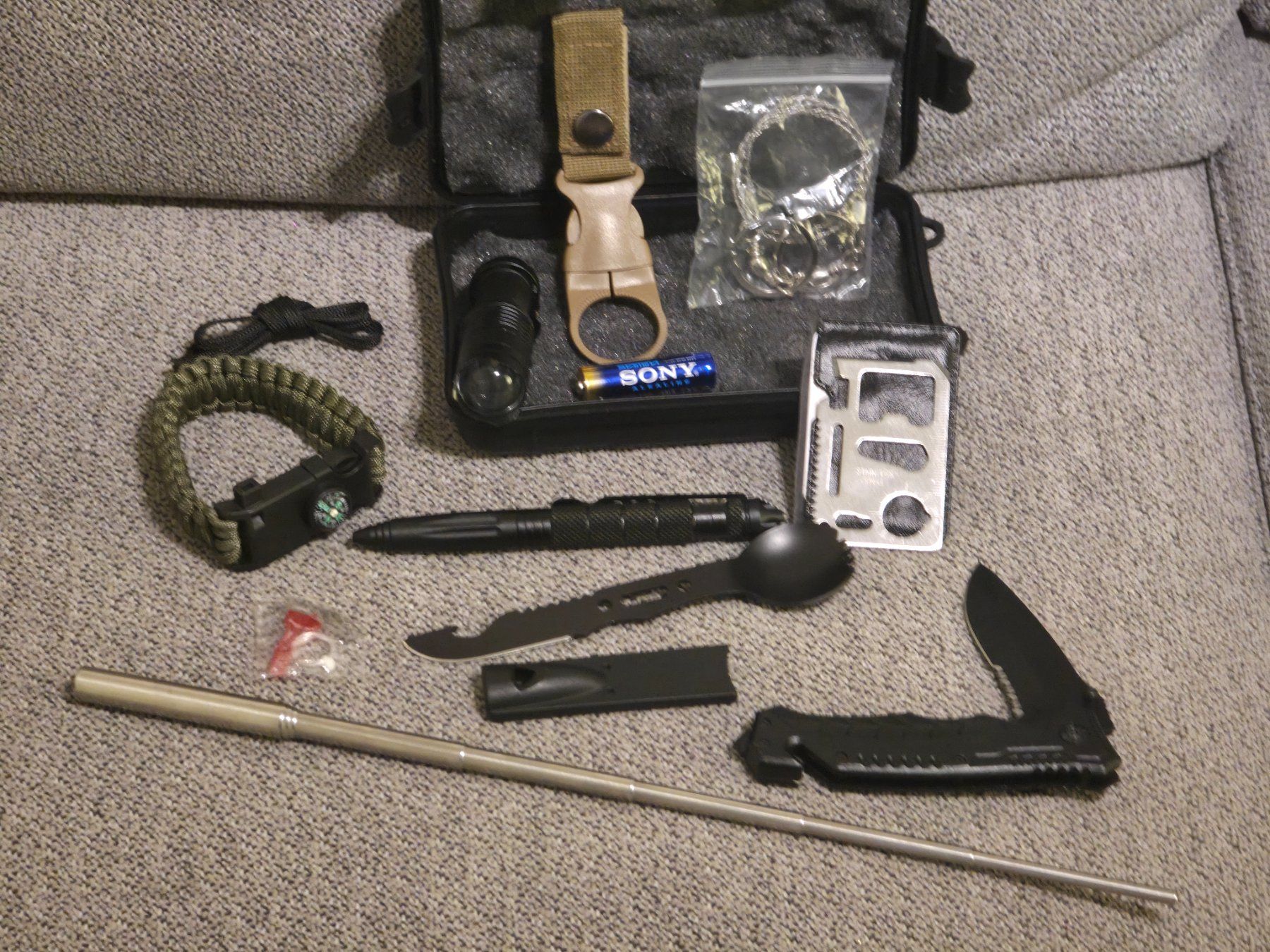 Alle Werkzeuge: Outdoor Survival Set – Neu und originalverpackt aus Steffisburg von Davga 2