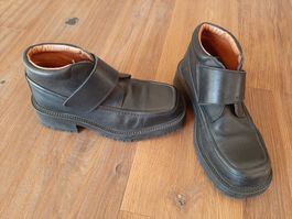 Him Shoes mit Platteausohle
