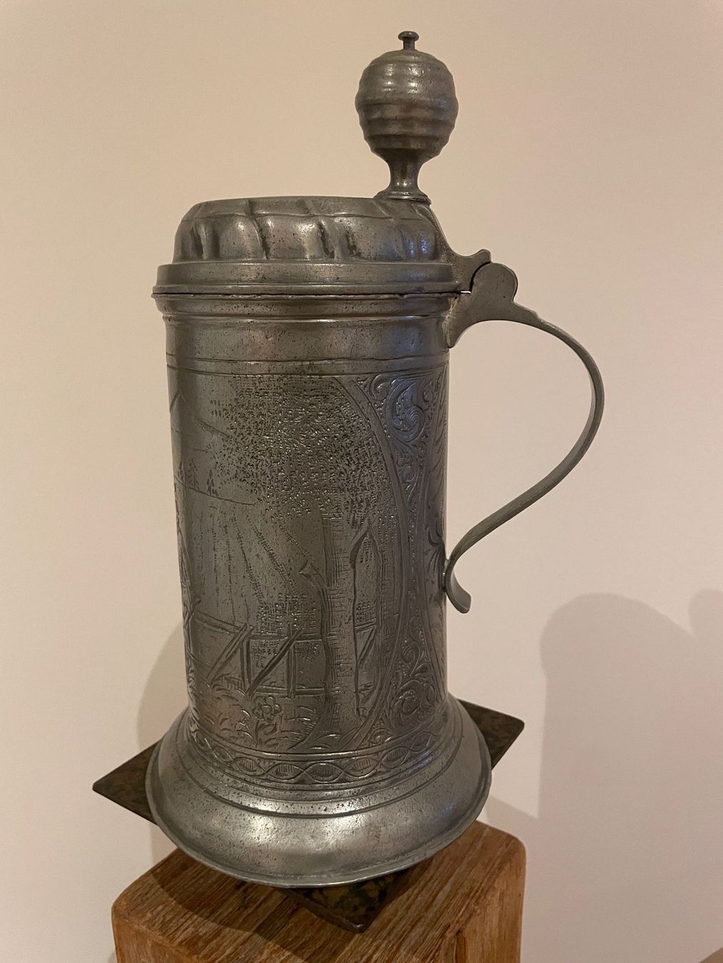 Karaffen: Zinnkrug 1765 – Gebraucht aus Volketswil von rubin74