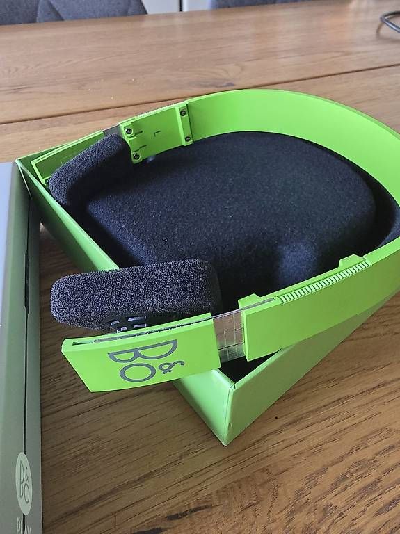 Cuffie: Bang & Olufsen BeoPlay Form 2i.  – Usato da Martigny venduto da AF99 1