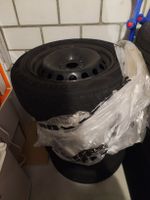 Winterreifen 205/55R16 mit Stahlfelgen