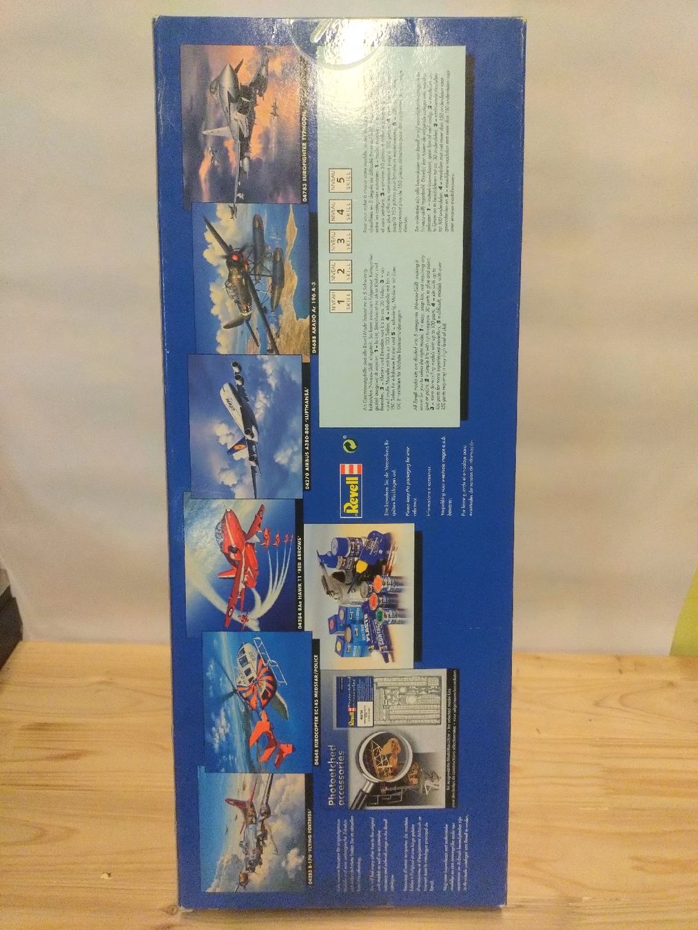 Revell Kits de montage: Revell Airborne commander poste E-4B, 1:144, Neuve en boite. – Neuf (Voir description) à Farvagny-le-Grand par LaCaverne 4