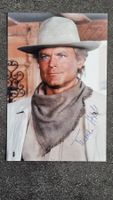 Terence Hill, Original Autogramm auf Foto in Farbe