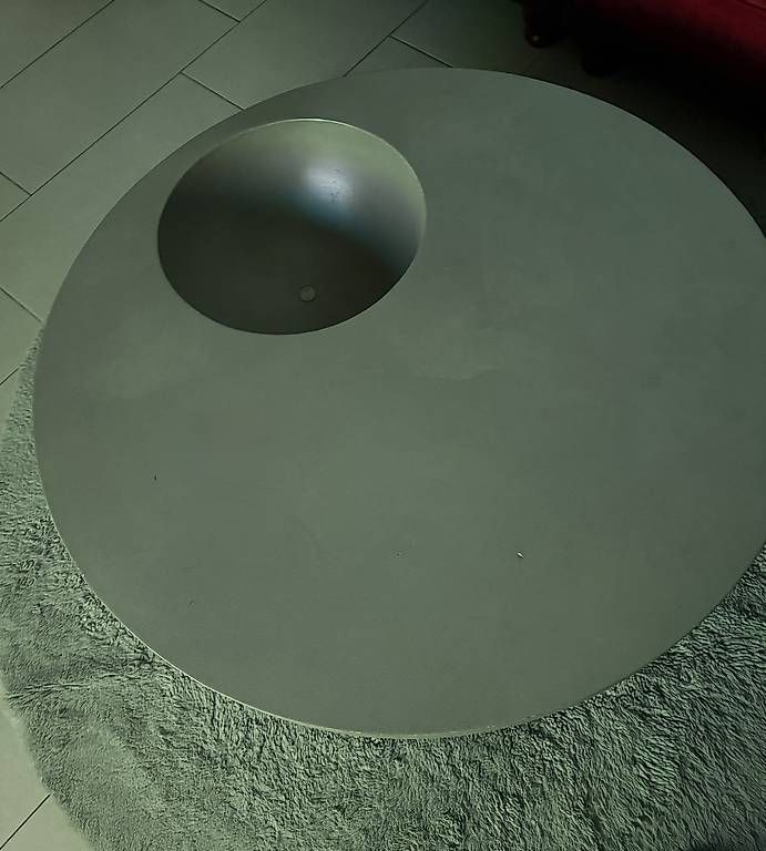 Tavoli: Runde Tisch sehr schwer ca 80 cm  gratis  – Usato da Buchs SG venduto da cama03 1