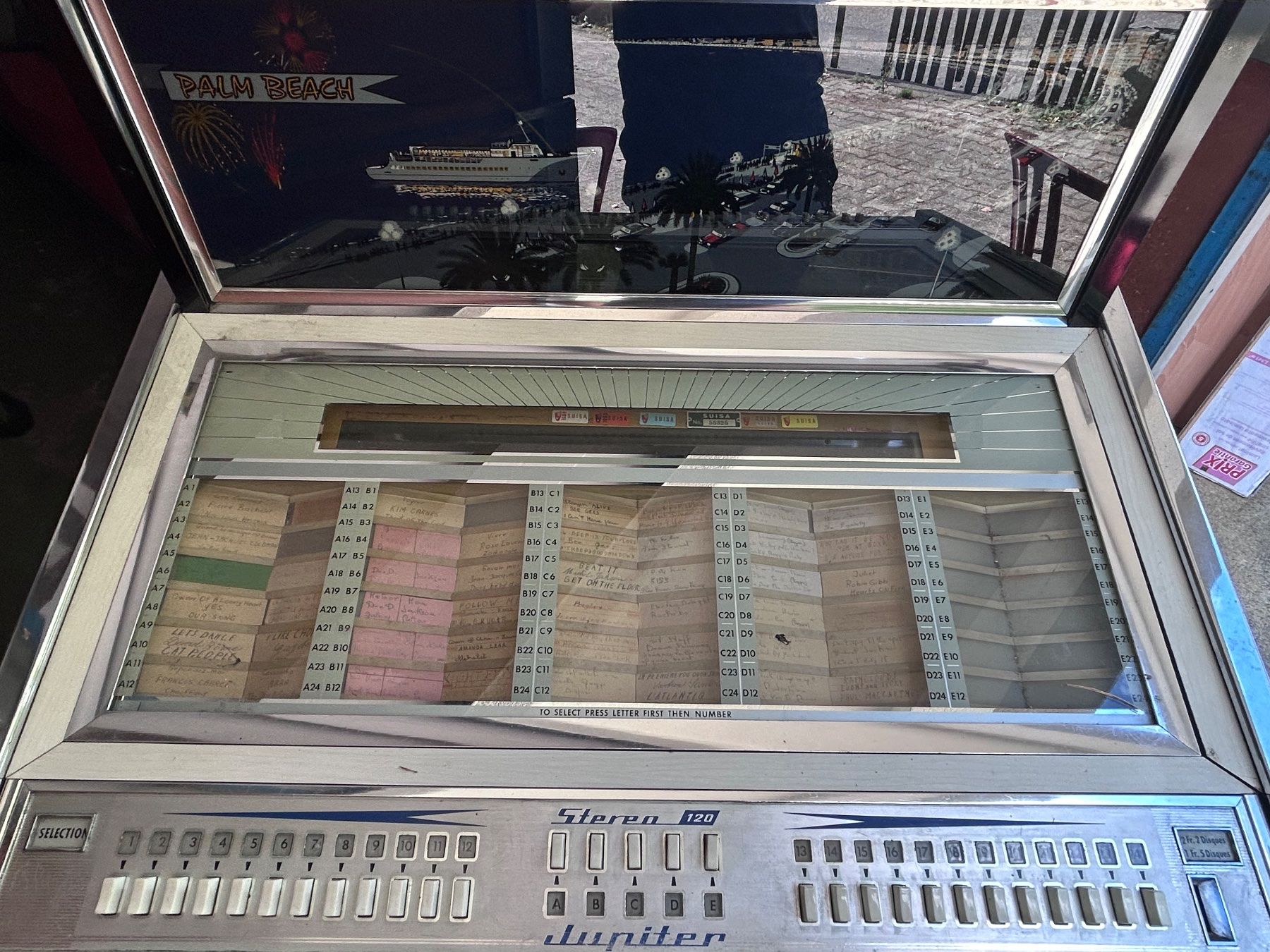 Jukebox: jukebox Jupiter 120 Stereo (Juniter) – Usato da Miécourt venduto da arm_9nhx 1