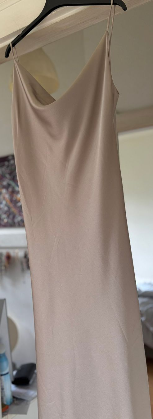 Kleider: LONGUE ROBE! M – Neu und originalverpackt aus Locarno von NicoNion 1