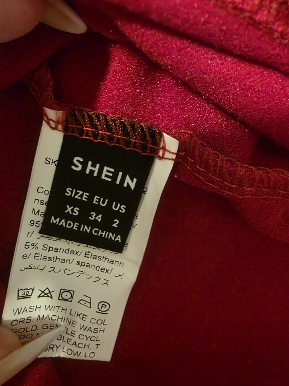 Shein Vestiti: Robe rouge Shein XS! Élégante – Usato da Tecknau venduto da Anadias 1
