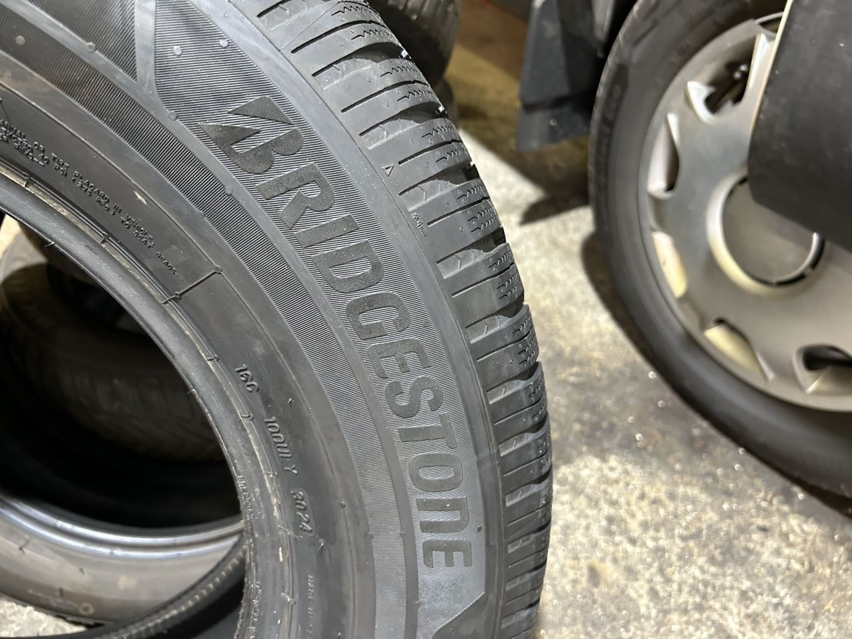 Tutti pezzi di ricambio auto: Bridgestone Blizzak – Usato da Hochdorf venduto da El-Rongillo 3