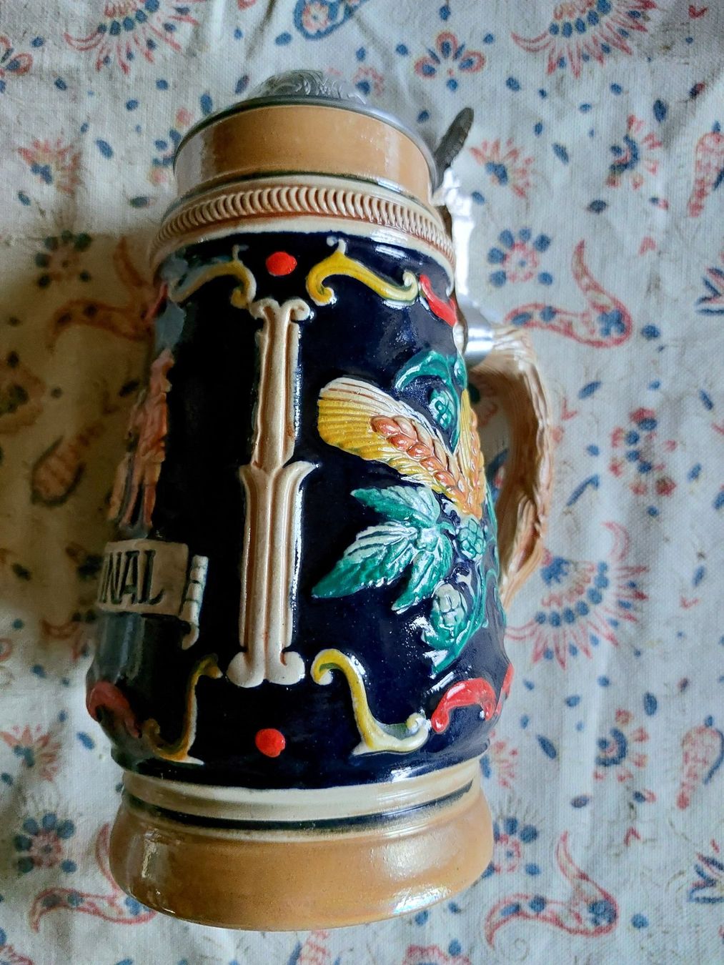 Cardinal Gläser: Schöner Bierkrug mit Zinndeckel, Cardinal Bier – Gebraucht aus Horgen von Angel0010 1