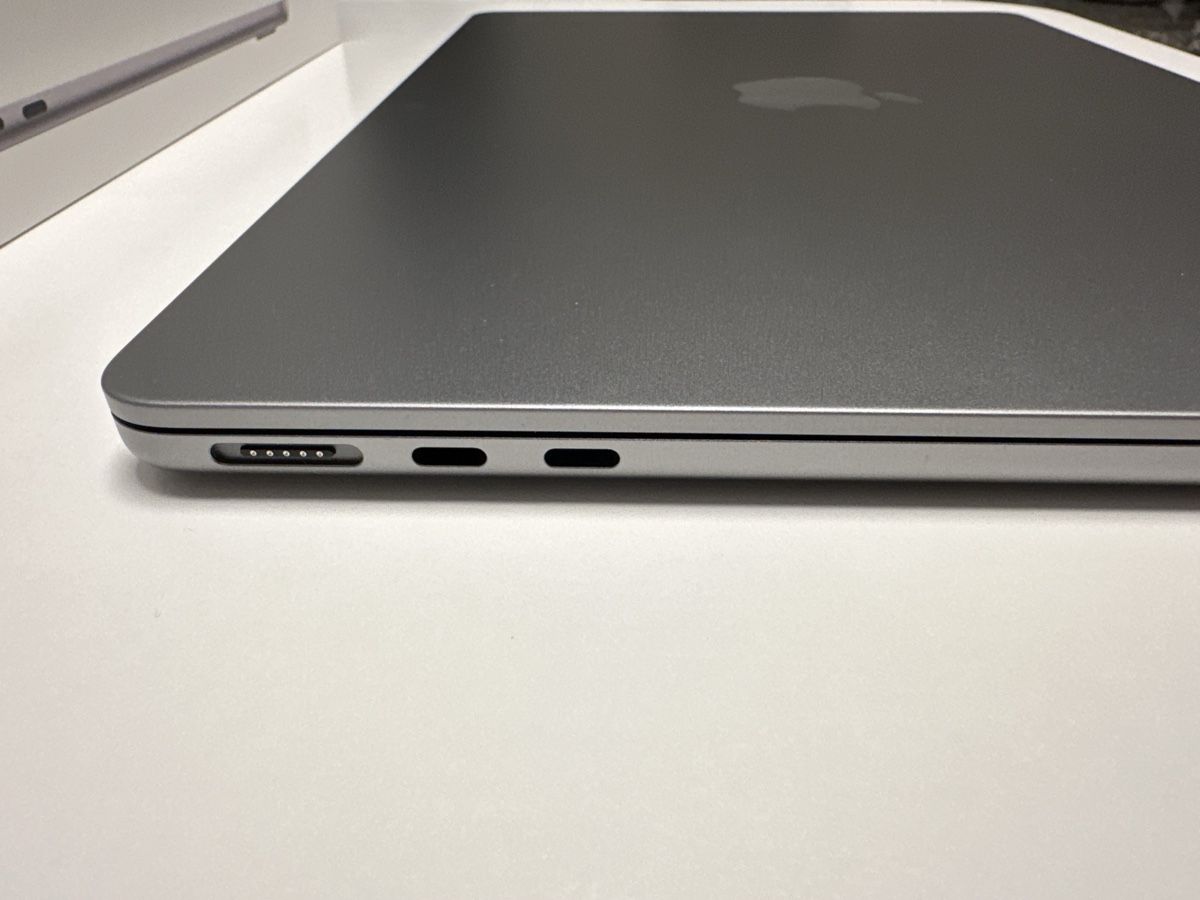 Apple Notebook: Macbook Air M2 – Usato da Dielsdorf venduto da CH_SHOPPING 5