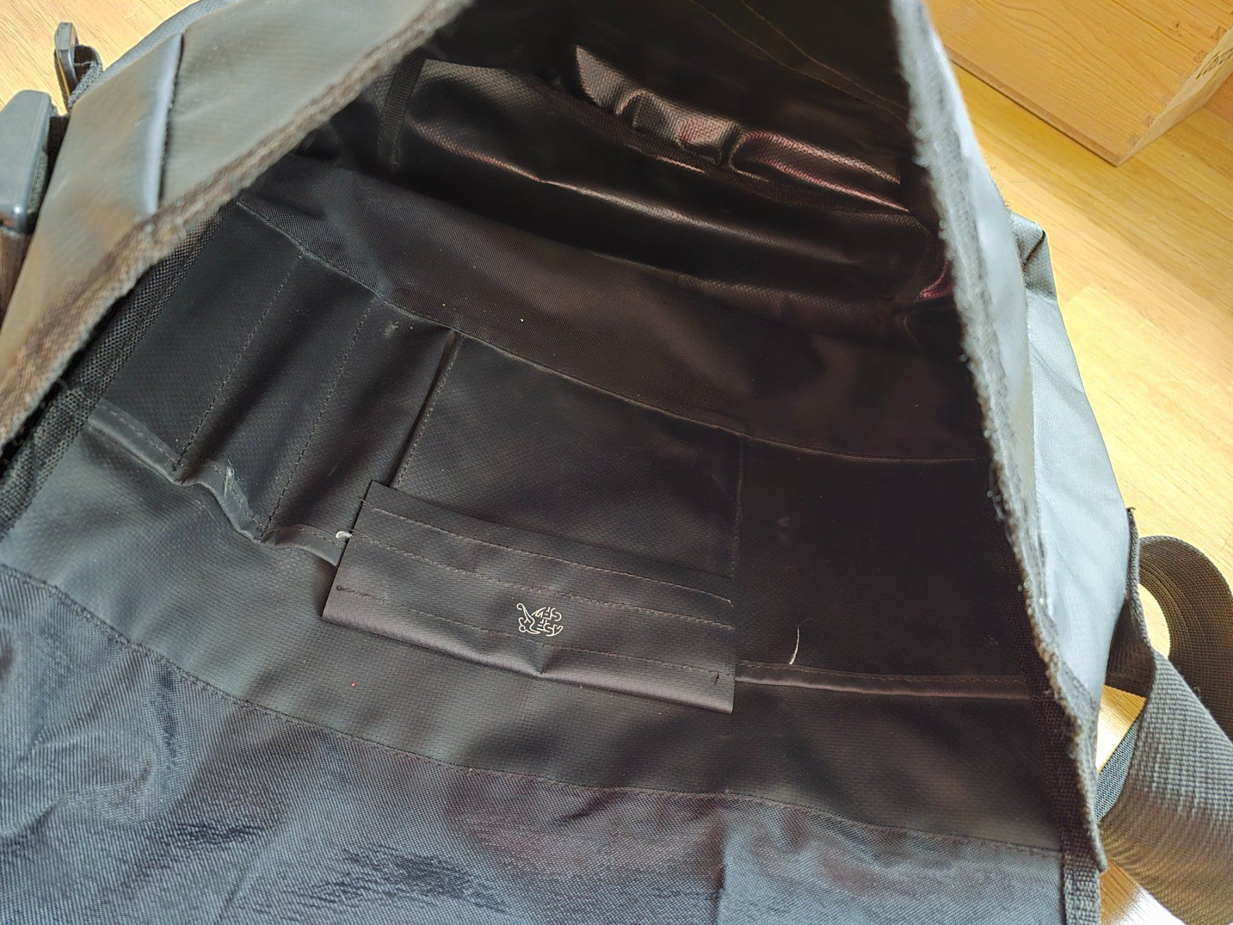 Sacs: Schwarze Umhängetasche – D'occasion à Büttikon AG par Amineah 4