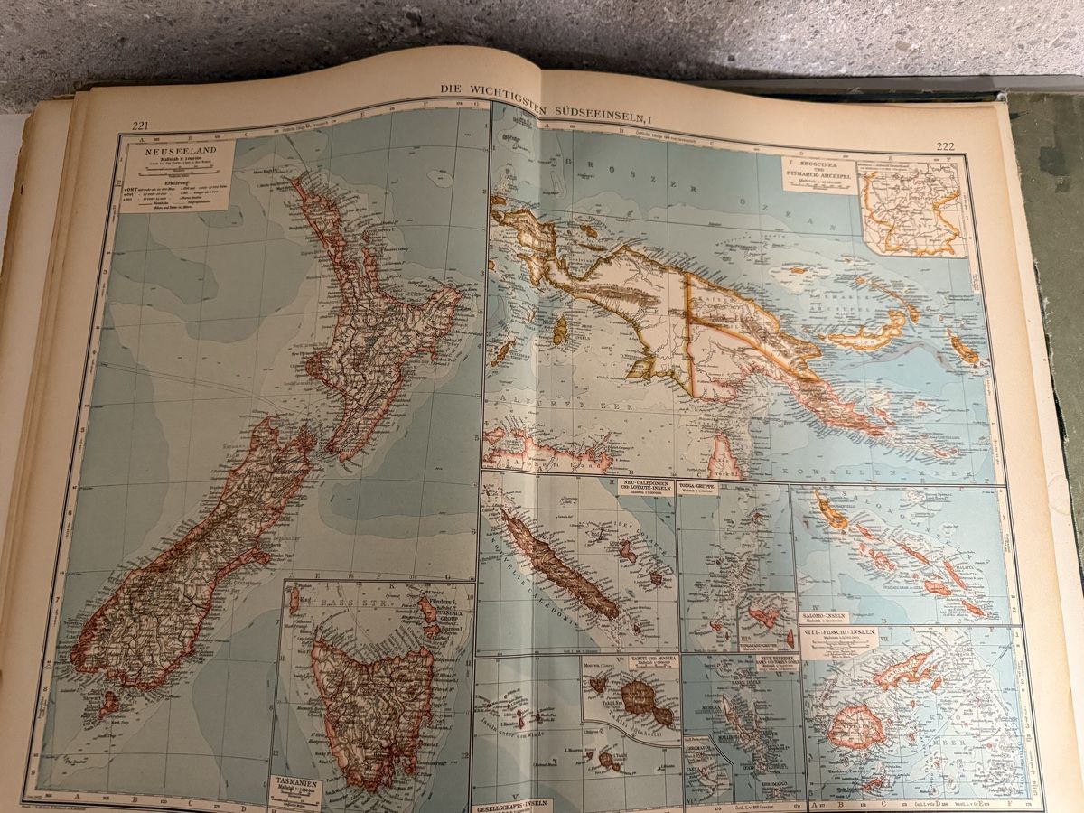 Cartine & Atlanti: Antiquarischer Andrees Handatlas – Usato da Birmenstorf AG venduto da Pat_roll. 9