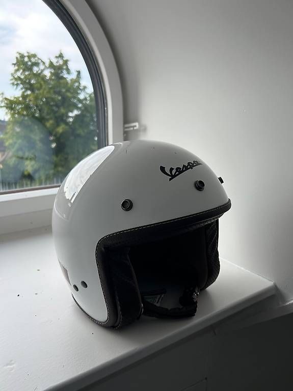 Vespa Casques & visières: Vespa Helm – Neuf (Voir description) à Thalwil par bikeandkite 1