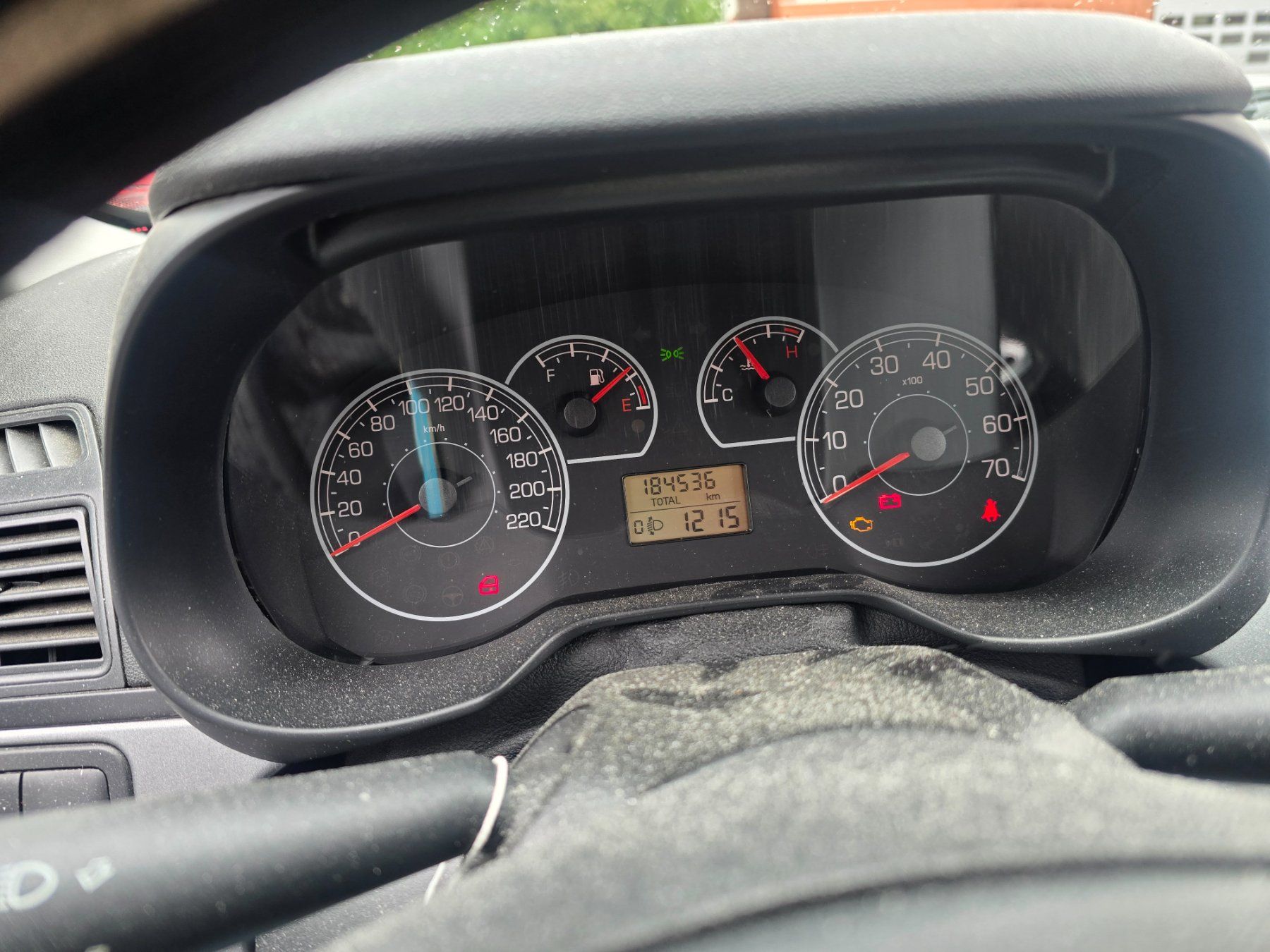 Fiat Automobili: Fiat Punto 1.2 8V Euro B5b – Usato da Rümlang venduto da garmian 8