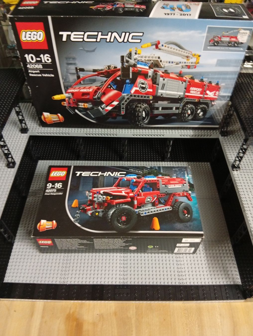 Lego Jeux de construction: LEGO Technic 42068 42075 Konvolut  ovp – Neuf (Voir description) à Trun par kawak1
