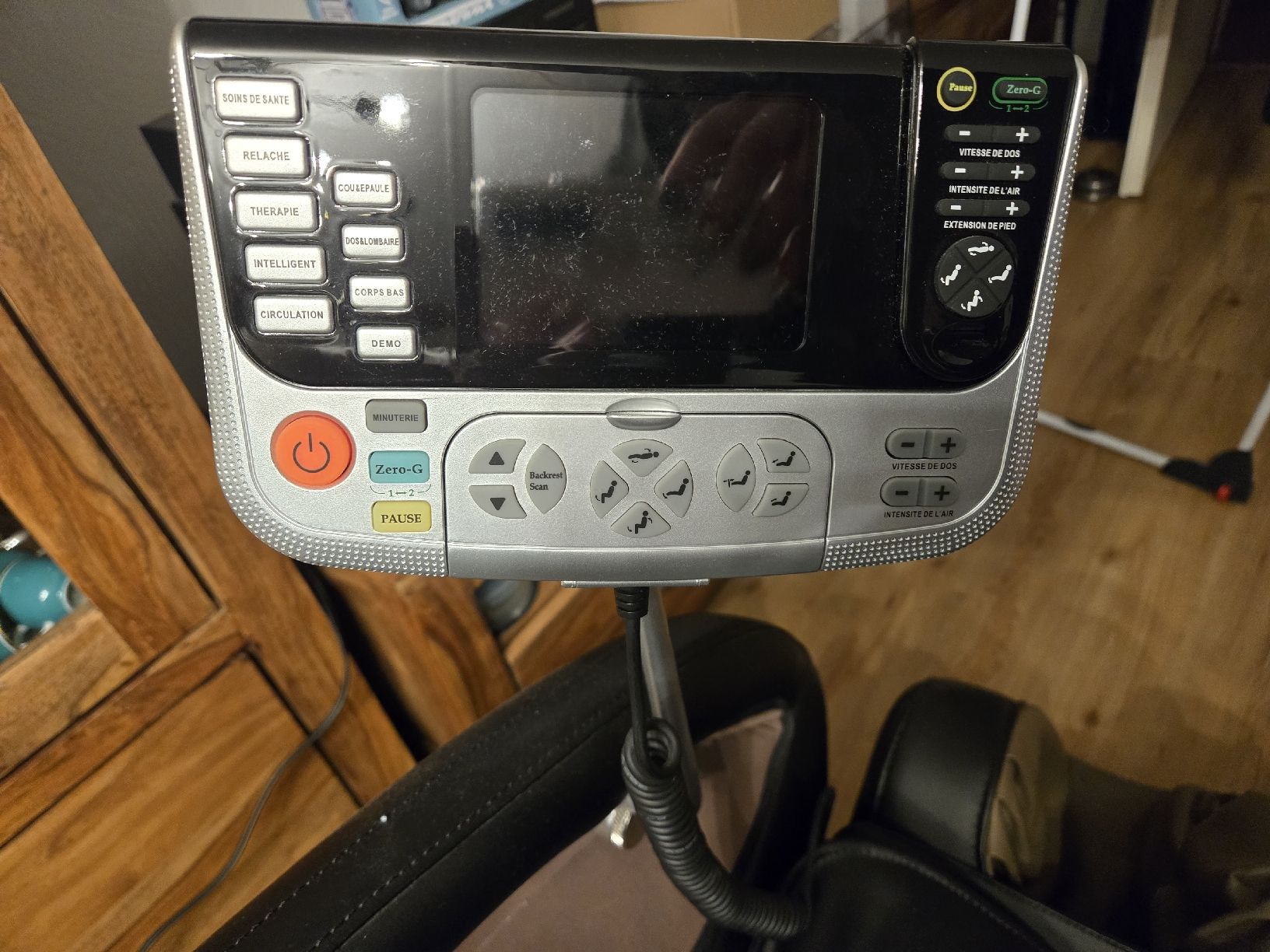 Appareils de massage: Exklusiver Premium-Massagesessel – Neuf (Voir description) à Wittenbach par Ctedo 1