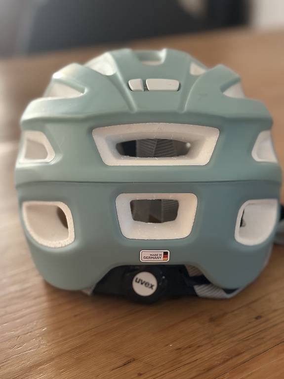 Caschi: Velohelm UVEX – Usato da Zürich venduto da Arielle36 1