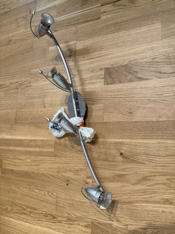 Lustres & lampes de plafonds: Schicke Deckenlampe mit 4 Spots – D'occasion à Solothurn par yoyo_so