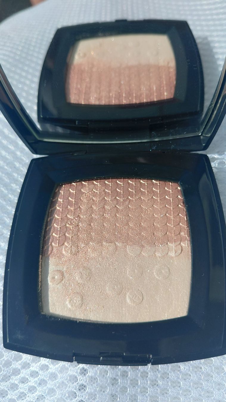 Chanel Make-up: CHANEL Duo Lumière – Usato da Zürich venduto da ewka 1