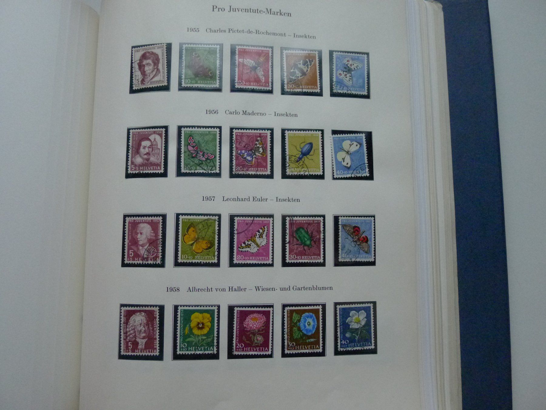 Tutti i francobolli: Album mit Schweizer Briefmarken mit 99 Bilder – Usato da Dagmersellen venduto da q1w2e3r4 7