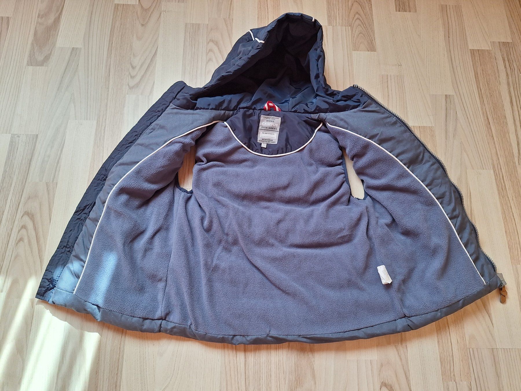 Altro abbigliamento per bambino: 2 Westen (Gr. 128 und 158) – Usato da Roveredo GR venduto da besalinimi 5