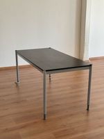 Schreibtisch/Bürotisch/Tisch mit zwei Rollen, schwarz