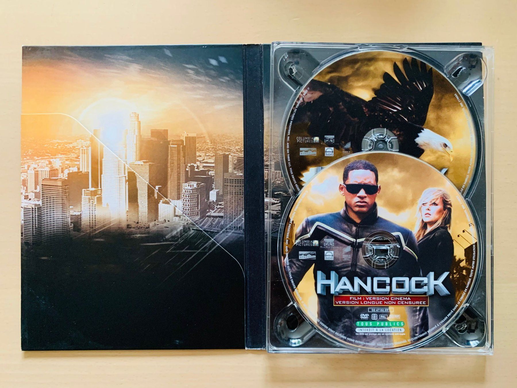 Tutti i DVDs: DVD Hancock - Version longue non censuré – Usato da Soyhières venduto da Spartan117
