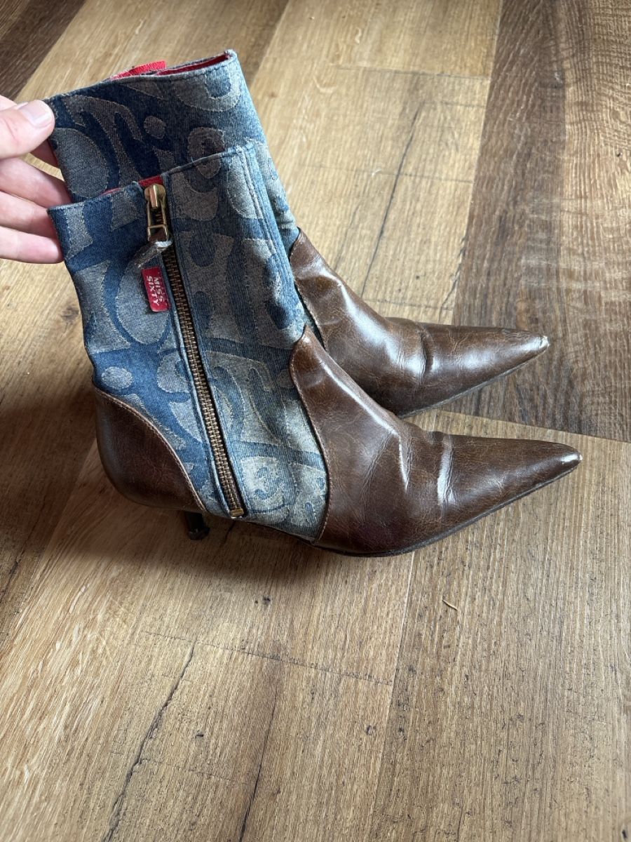 Miss Sixty Scarpe da donna: Miss Sixty Stiefel Vintage – Usato da Bern venduto da LoveVintageY2K 2