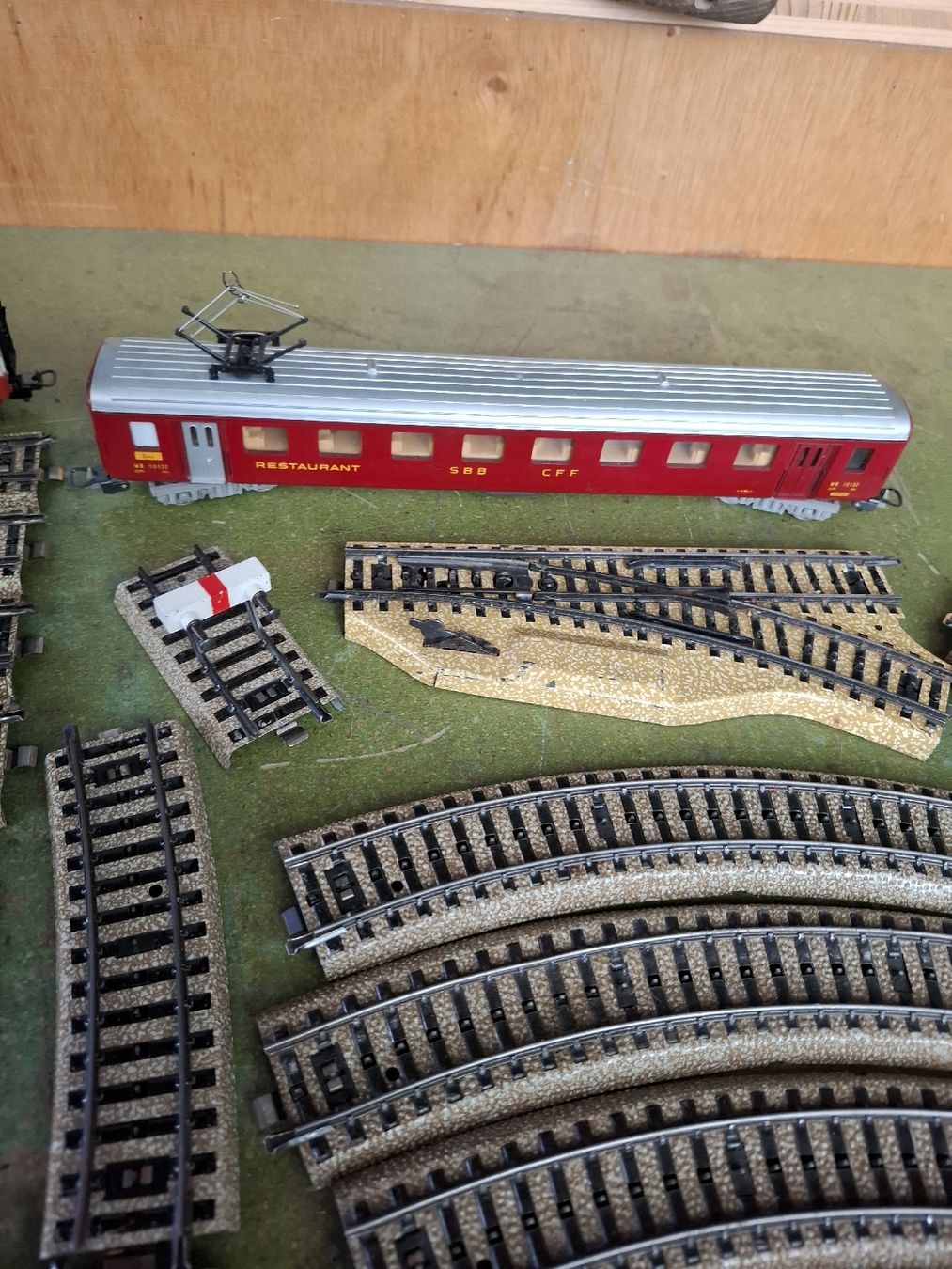 Märklin Modellini di ferrovie: Märklin Schienen – Usato da Udligenswil venduto da Volvo960 2