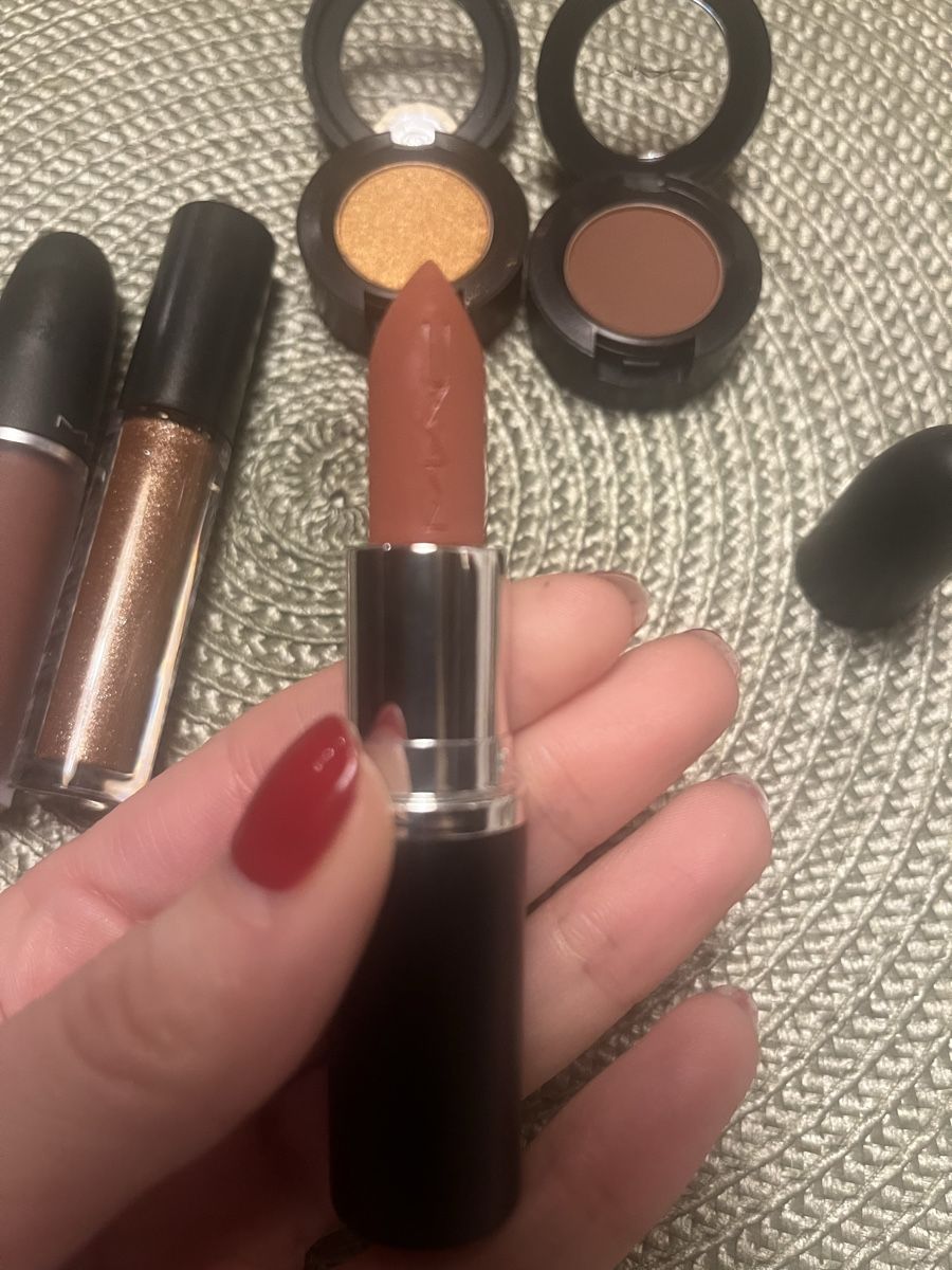 Make-up: Brand New original Mac cosmetics – Nuovo e nell'imballaggio originale da Pully venduto da vik_2mrb 2