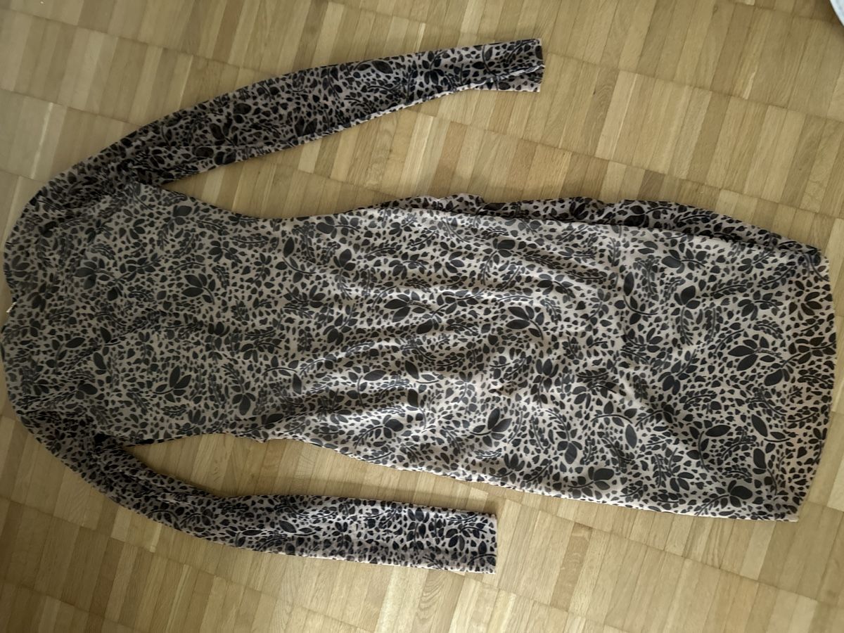 Patrizia Pepe Kleider: PATRIZIA PEPE figurbetontes Kleid, NEU, – Neu (gemäss Beschreibung) aus Dübendorf von Bella1177 2