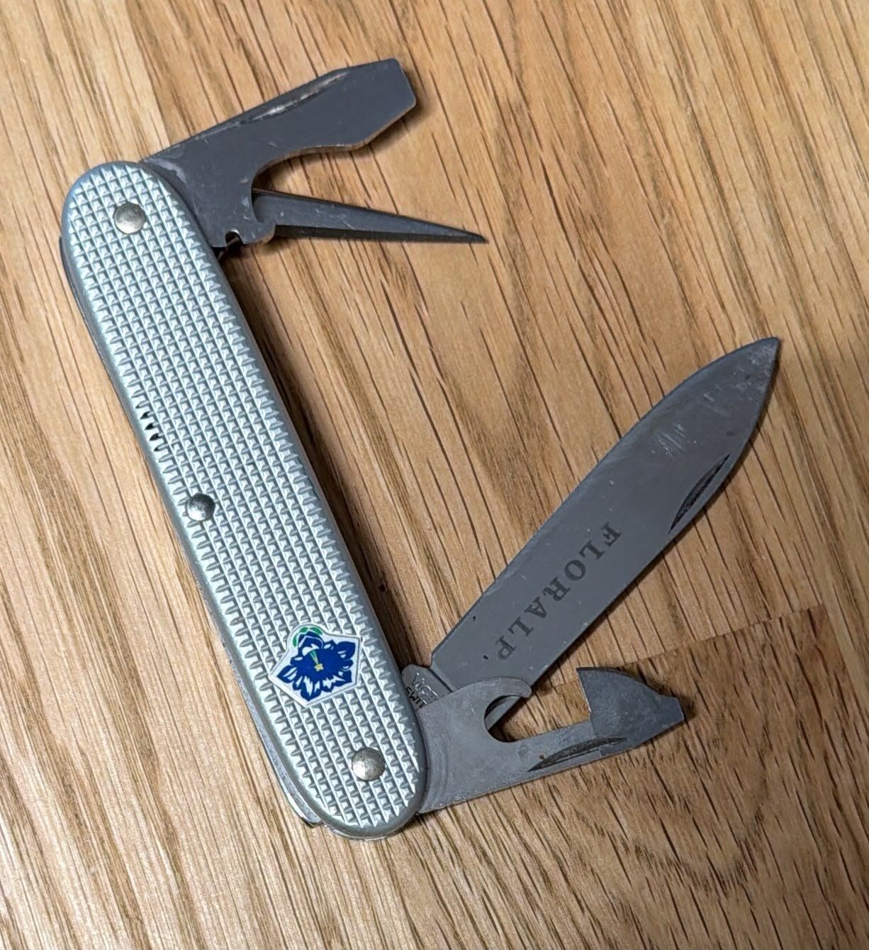 Victorinox Coltelli tascabile: VICTORINOX SACKMESSER FLORALP – Usato da Zürich venduto da Frei-Occasionen 1