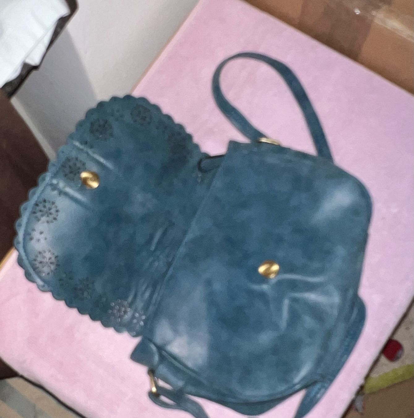 Borse da donna: • Umhängetasche Damen • – Usato da Basel venduto da mendoza13 2