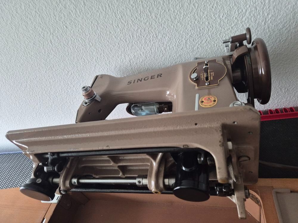 Singer Macchine da cucire: Singer 201k Aluminium - top Zustand – Usato da Wetzikon ZH venduto da esandor 4