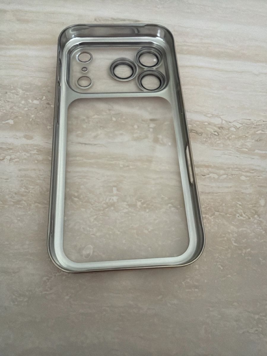 Apple Cover & Protezioni schermo: iPhone17 Pro case. Gold Framed with Transparent bac – Nuovo e nell'imballaggio originale da Paradiso venduto da Ixaya.studio 2